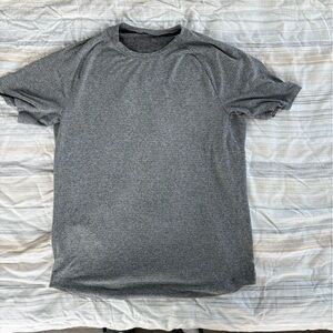 Lululemon drysense short sleeve XL